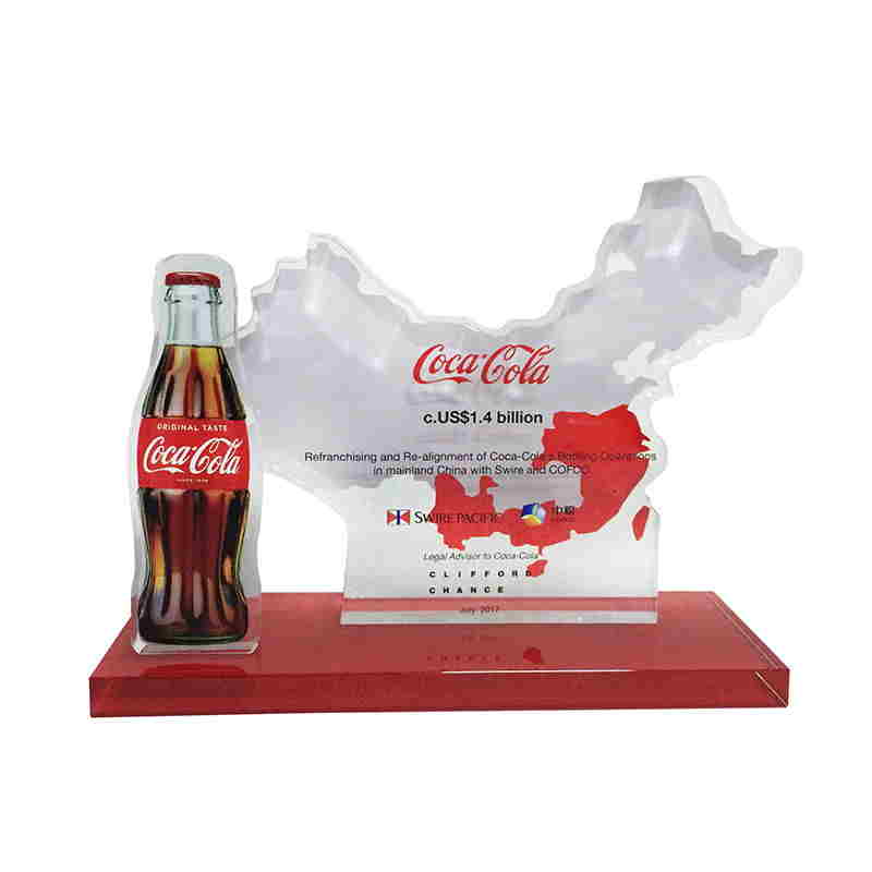 Map-Themed Coca-Cola Crystal Tombstone